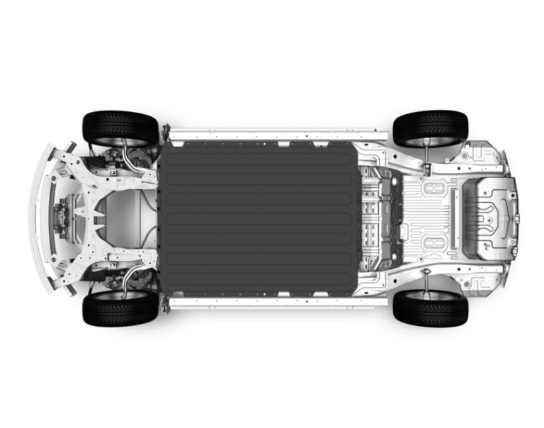 تُدمج تقنية CTB (من الخلية إلى الهيكل) المبتكرة من BYD بطارية Blade مباشرةً في هيكل السيارة، مما يوفر قوة وصلابة لا مثيل لهما. هذا يضمن أن سيارة BYD SEALION 7 لا تتميز بالكفاءة فحسب، بل بالمتانة والموثوقية أيضًا. مع تقنية CTB، تُعد بطارية Blade أكثر من مجرد مصدر للطاقة.