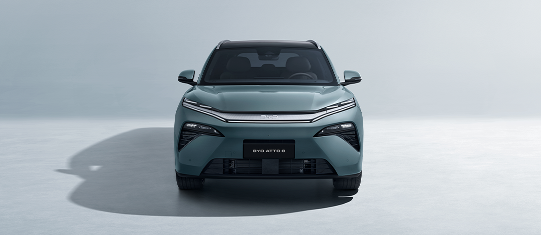 The BYD Atto 8 combines elegance and technology. Its distinctive daytime running lights not only enhance visibility but also give it a unique presence on the road.