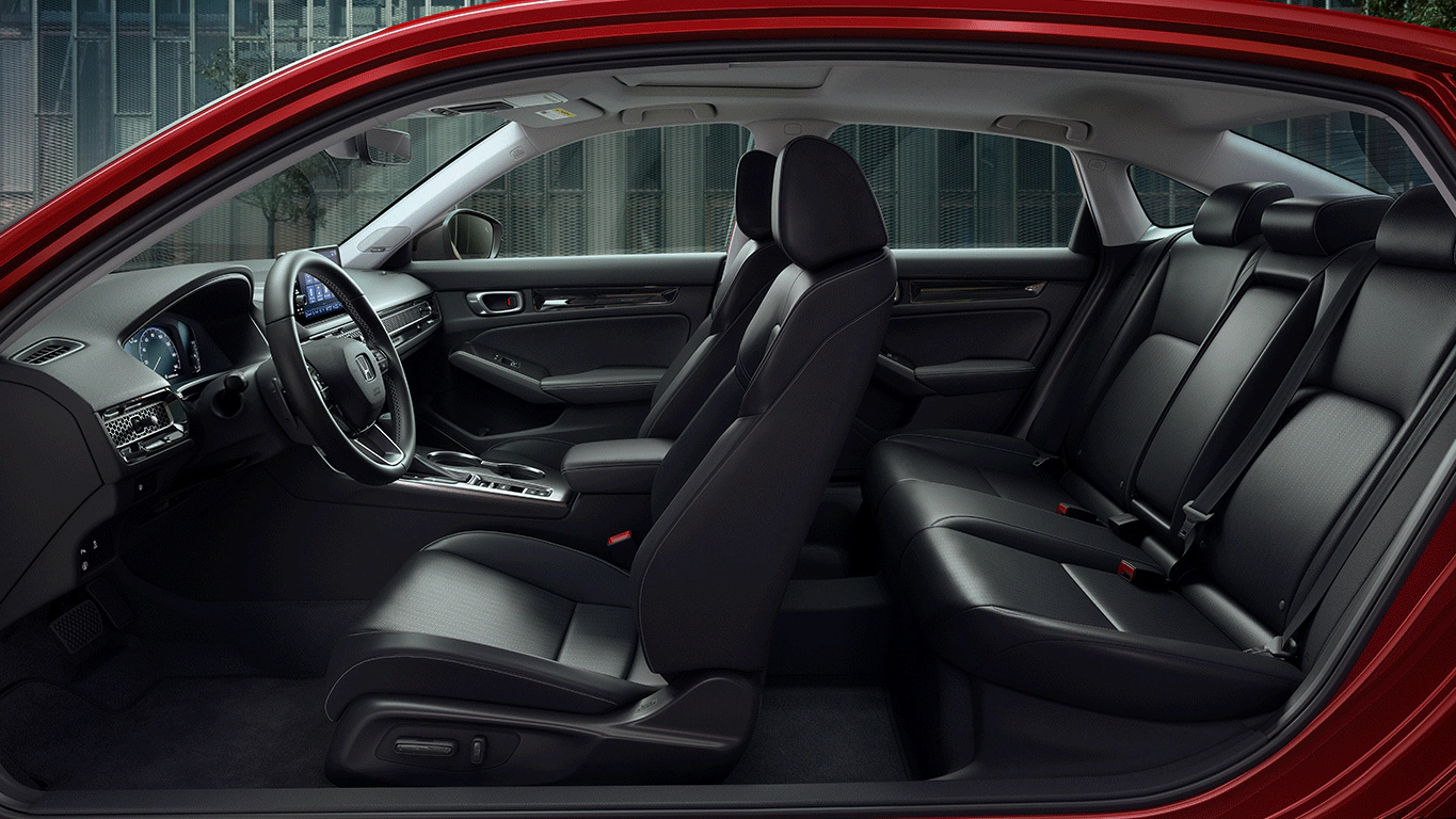 Outstanding interior packaging resulting in ample head, leg, shoulder and hip room for all passengers.